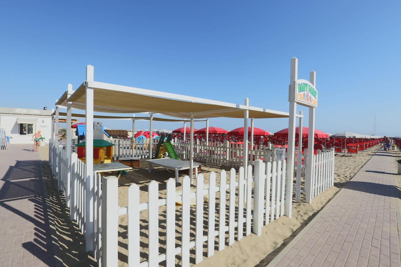 Hotel Domus Mea Cattolica Exteriör bild